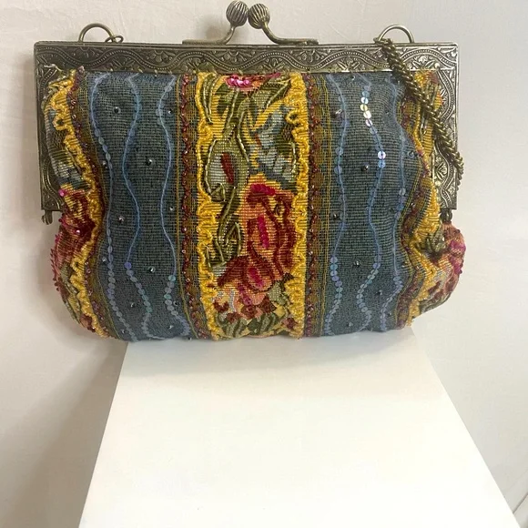 Christina Vintage purse Adorable! With chain! Made in India - Picture 13 of 13